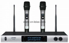 four channel uhf  wireless microphone