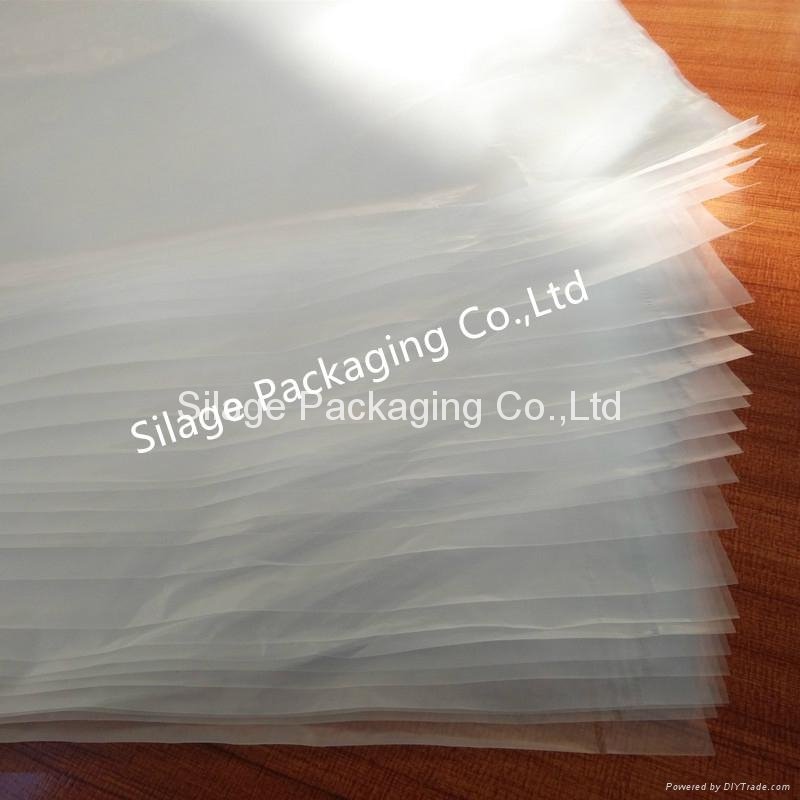 Blown LLDPE Wide Industrial Use Liner Bag in Roll 4