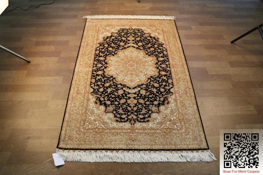 260L Oriental Exquisite Handmade Turkish Silk Carpets