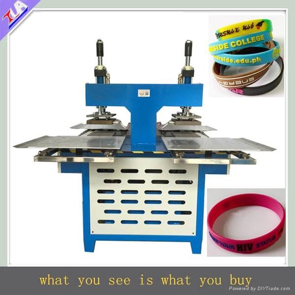automatic fotming machine for making embossed silicone wristband