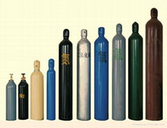 Seamless steel gas cylinder