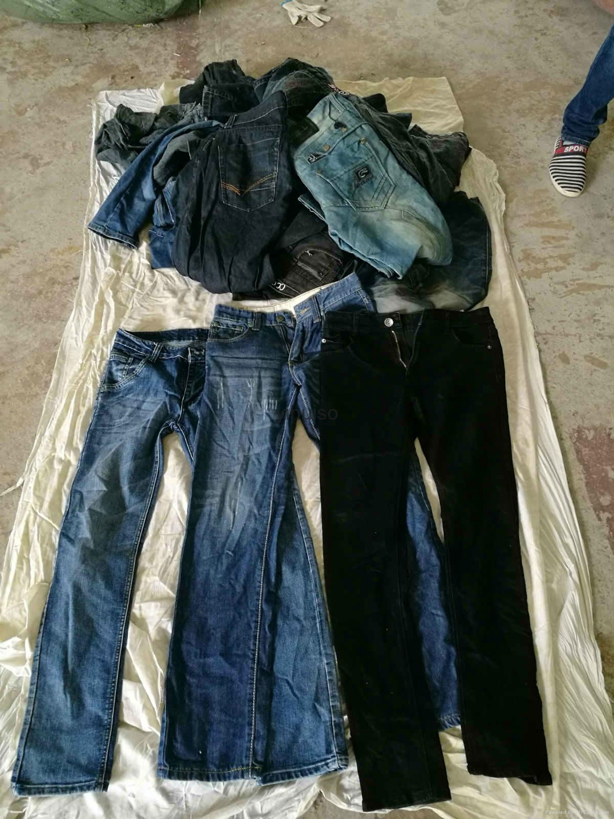 Dubai Style Door to Door Used Jeans Used Clothing Export 3