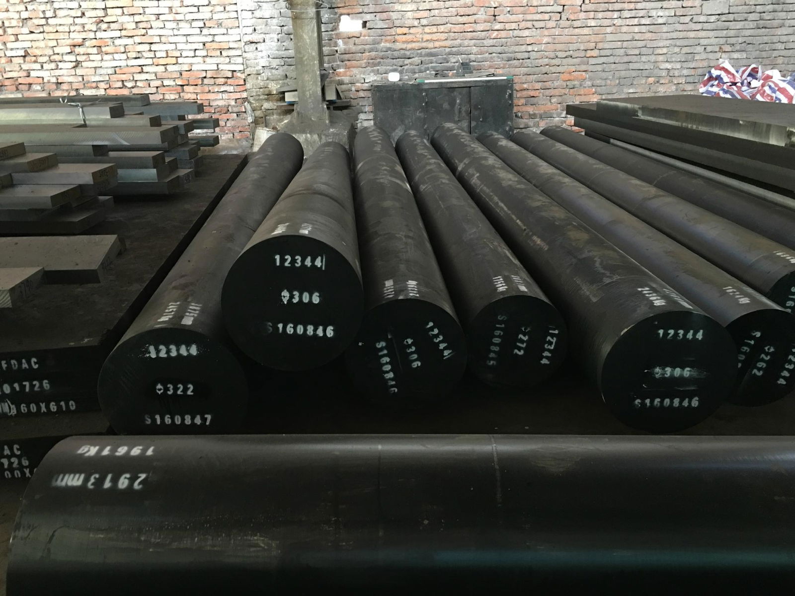 Tool steel , mould steel , die steel , DIN 1.2344 / ASTM H-13 2