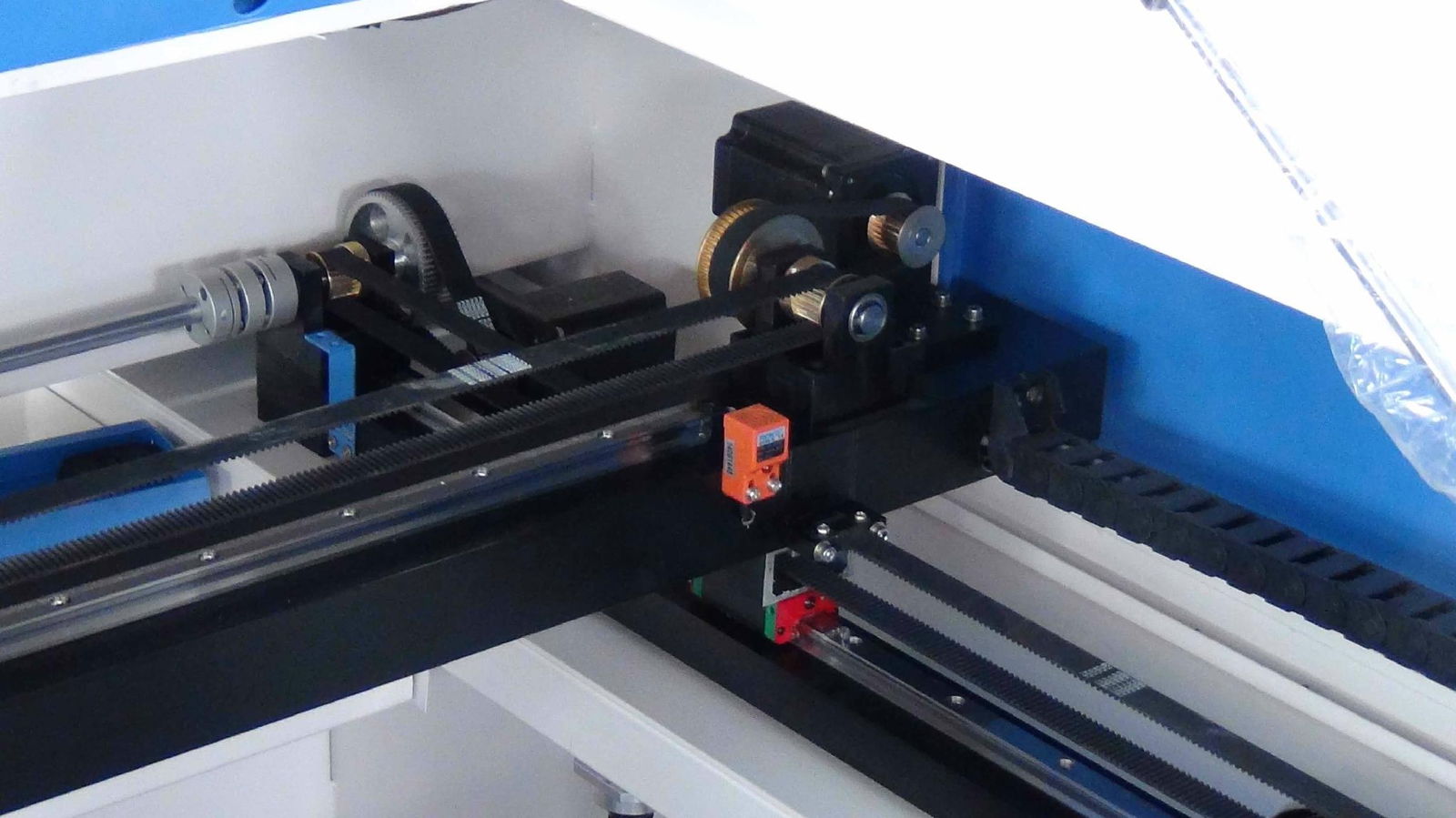 cnc laser engraving and cutting machine 3
