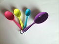 Plastic spoon set