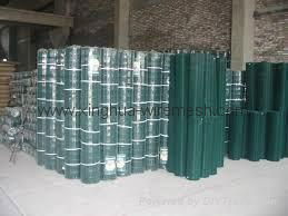 China manufacturer welded wire mesh 2