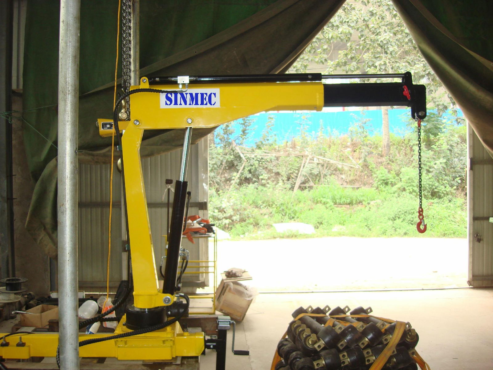 Light Truck-mounted Crane  5