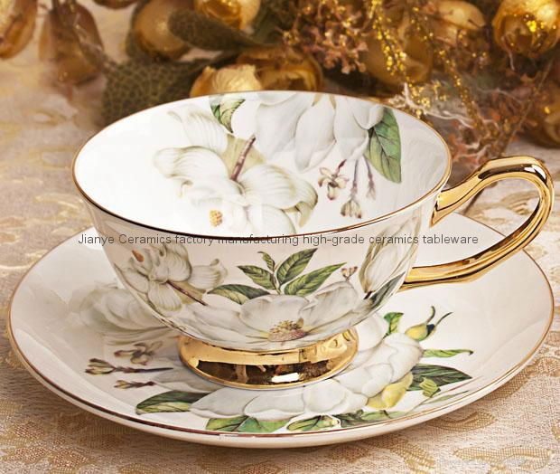 fine bone china teacups and saucers