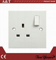 Hot Sale UK 13A 1 Gang 2way Wall Switch Socket 2