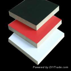 China cheap price 1220*2440 2.5-25mm white red blue green melamine mdf board