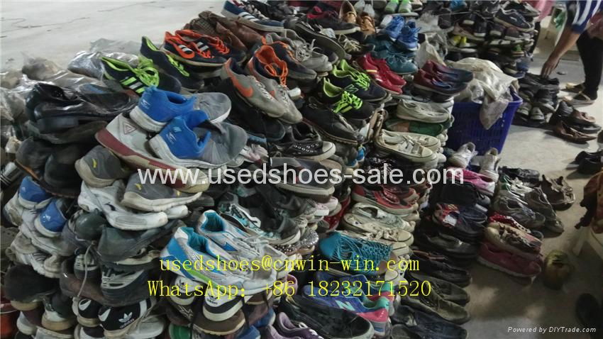 used shoes Stocks 2