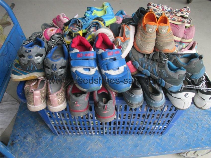 wholesale cheap used shoes for Africa hand  3