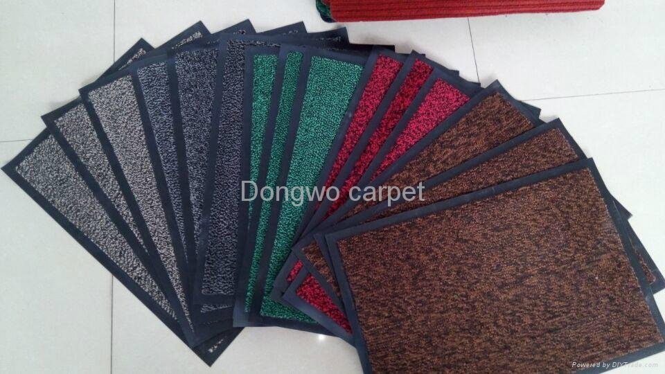 Polyester door mat