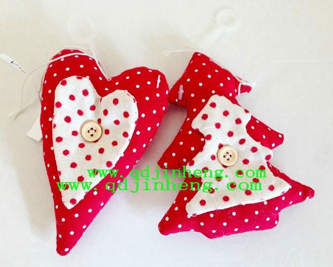 stuffed hanging heart and Christmas tree