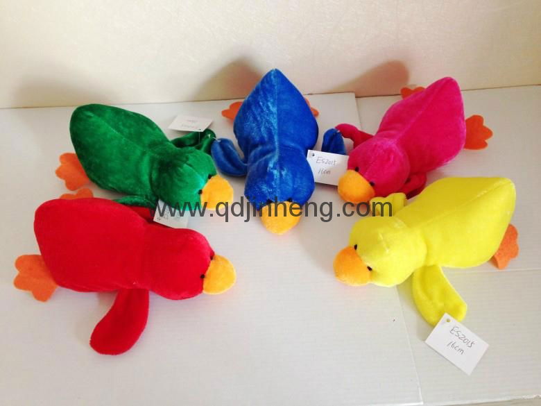 plush duck lying 40cm 2