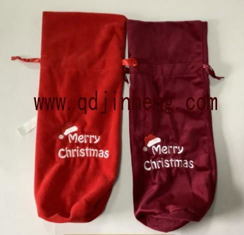 wine bottle protective sleeve with cloth material and embroidery 3