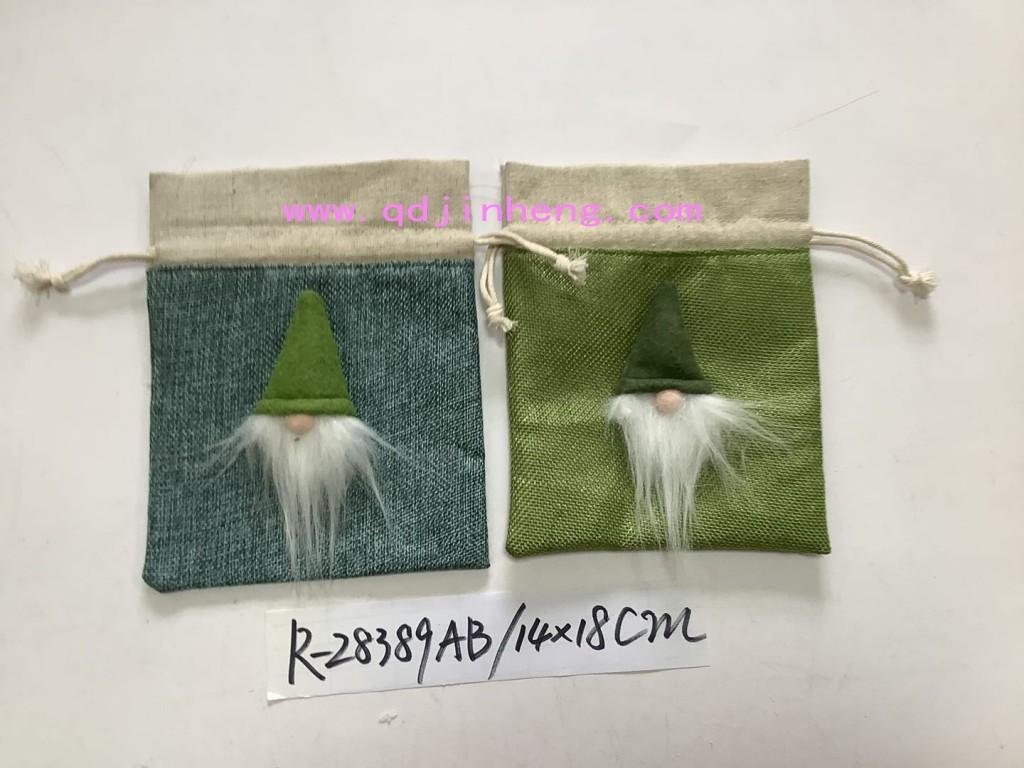 14X18CM drawsting bags green and red color with Santa head decorate for holiday
