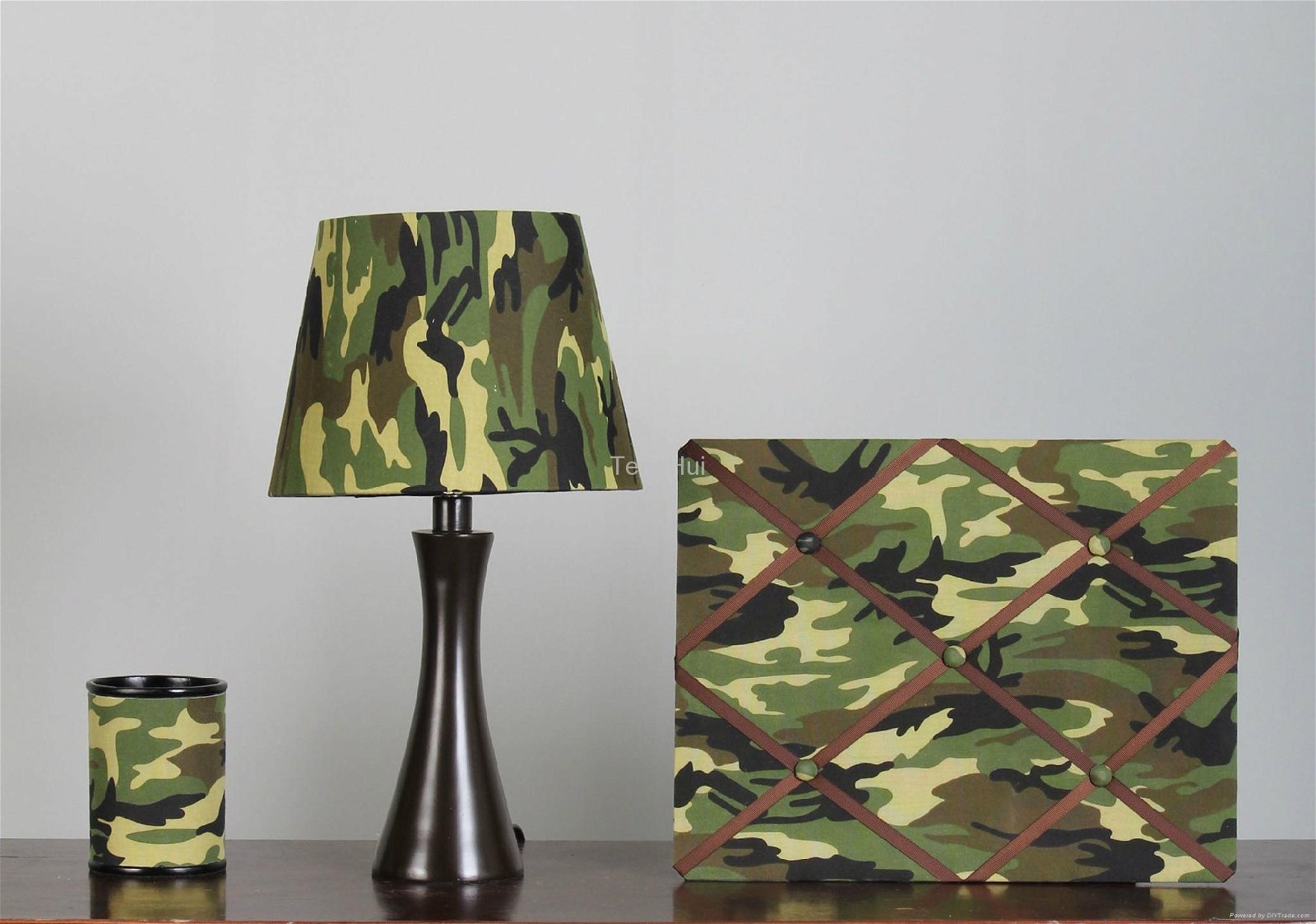 3 Pcs Polyresin Camouflage Desk set