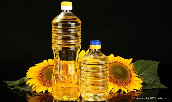 Edible refined sunflower oil