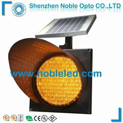 solar powered 200mm PC housing IP 67 LED traffic light