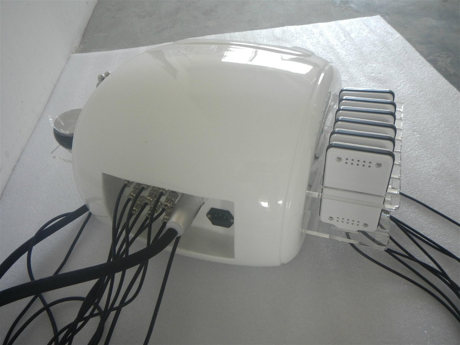 Hot sale professional RF Vacuum cavitation lipo laser slimming machine 5