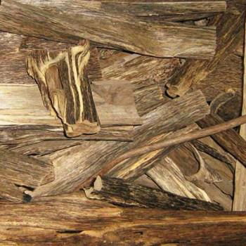 Agar wood