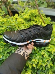 The New TN PLUS- AIR VAPORMAX PLUS shoes men and women shoes hotsell shoes