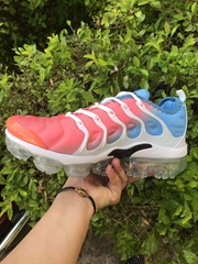  Wholesale       AirVaporMax Plus TN  sneakers  running shoes