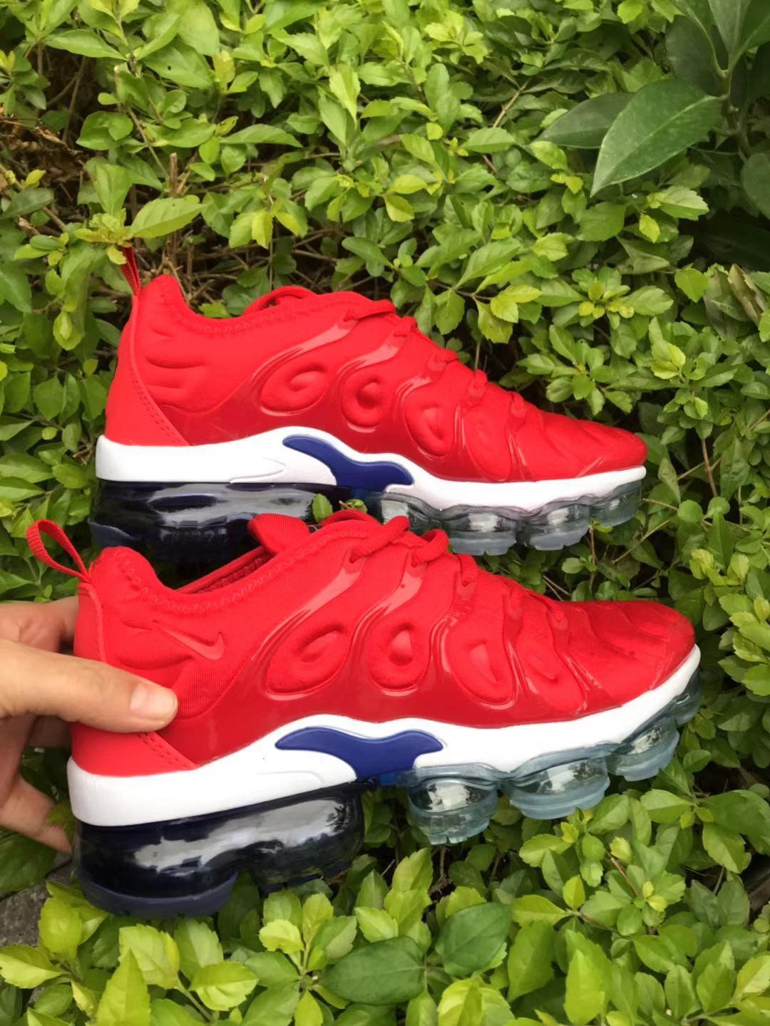 New style      Air VaporMax Plus shoes sneakers  men shoes  3