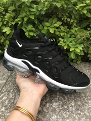 The New TN shoes       Air Max Plus TN sneakers running shoes