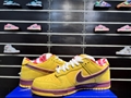 Best qaulity Nike Dunk SB Low Yellow Lobster shoes Dunk shoes sport shoes 