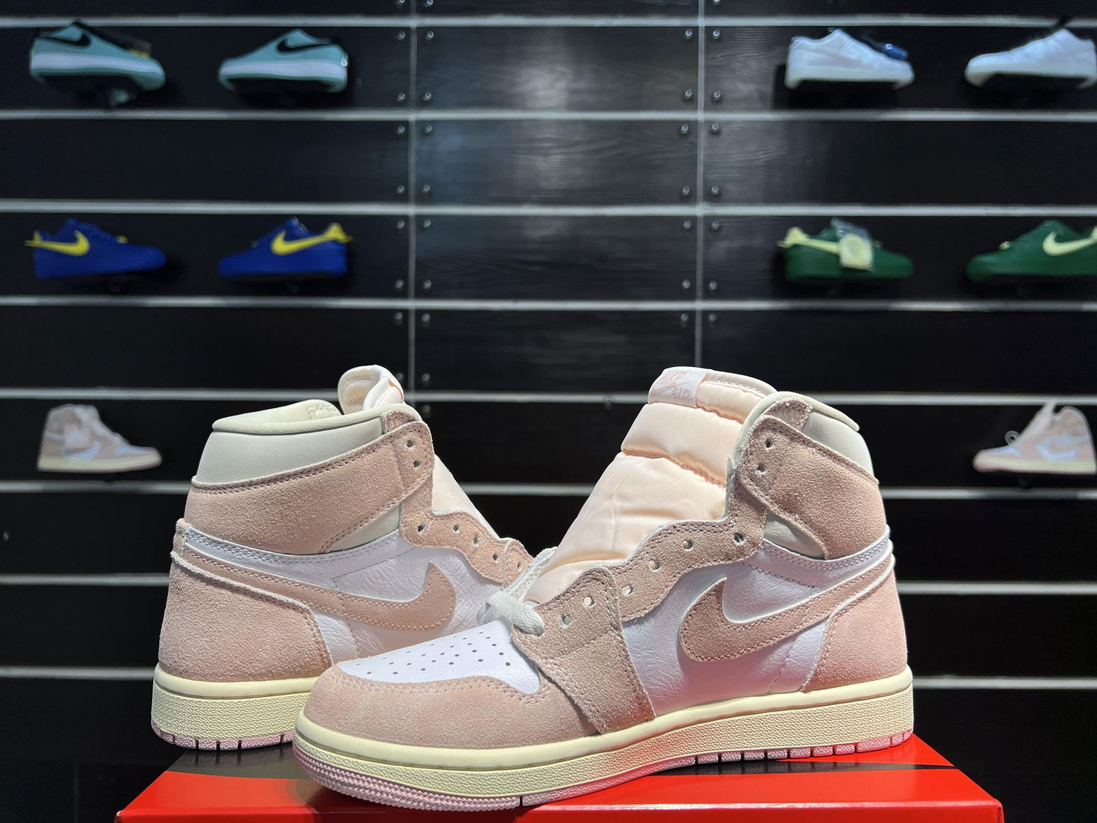 Air Jordan 1 Retro High OG Washed Pink Women's shoes High-top basketball shoes 3