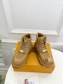 Wholesale newest               Women Boots Fashionable Flat Heel Boots  13