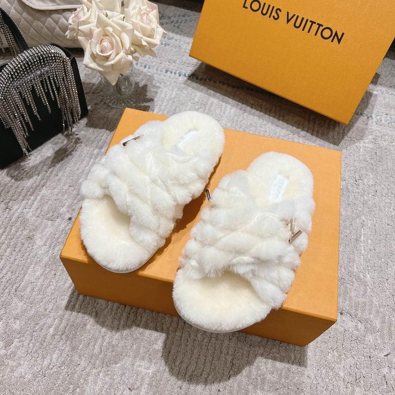 Wholesale newest                slipper woman Winter Fuzzy Indoor Slippers  19