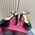 Gucci high heel sandals Gucci heel sandals Women's mid-heel sandal