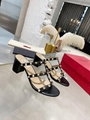            Garavani ROCKSTUD CALFSKIN ANKLE STRAP SANDAL 60 MM 9