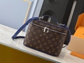 Women's Designer Bags & Purses - All Luxury Handbags  18