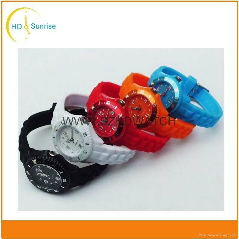 custom colors fashion silicone brand watches for gift