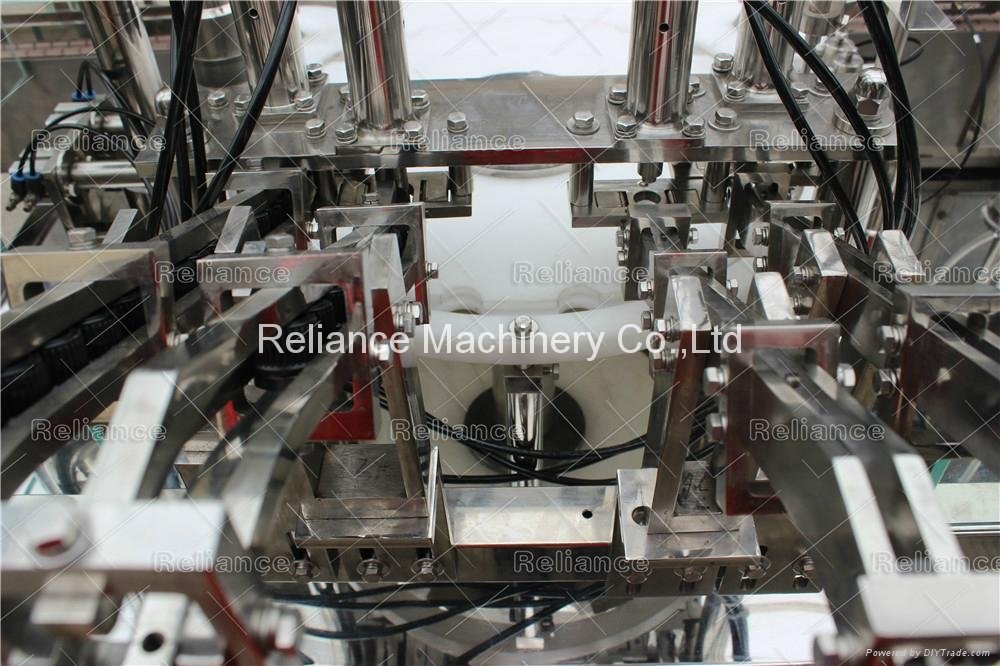 R-VF 10ml essential oil filling machine 4