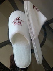 sell  closed toe hotel terry slippers