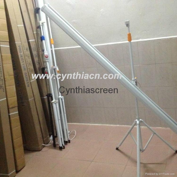 Portable Manual Tripod Stand Projector Screen CTP72169 Cynthia