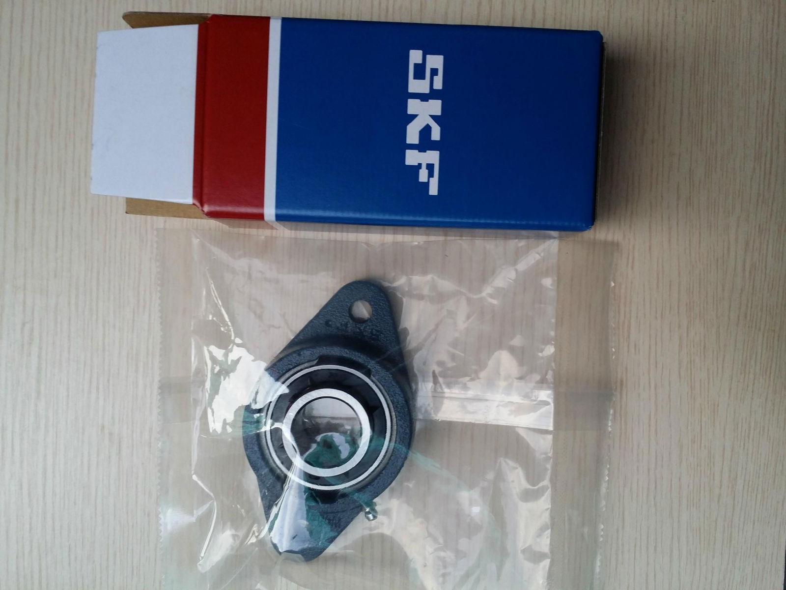 SKF FYTB 30 TF pillow block bearing  ABEC-5 GCr15   4