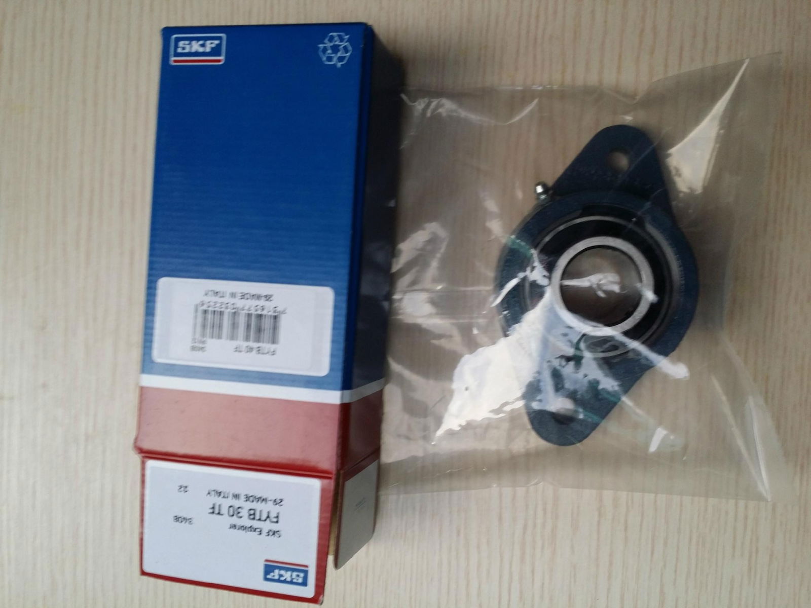 SKF FYTB 30 TF pillow block bearing  ABEC-5 GCr15   5