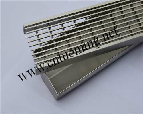 Long stainless steel floor drain 3