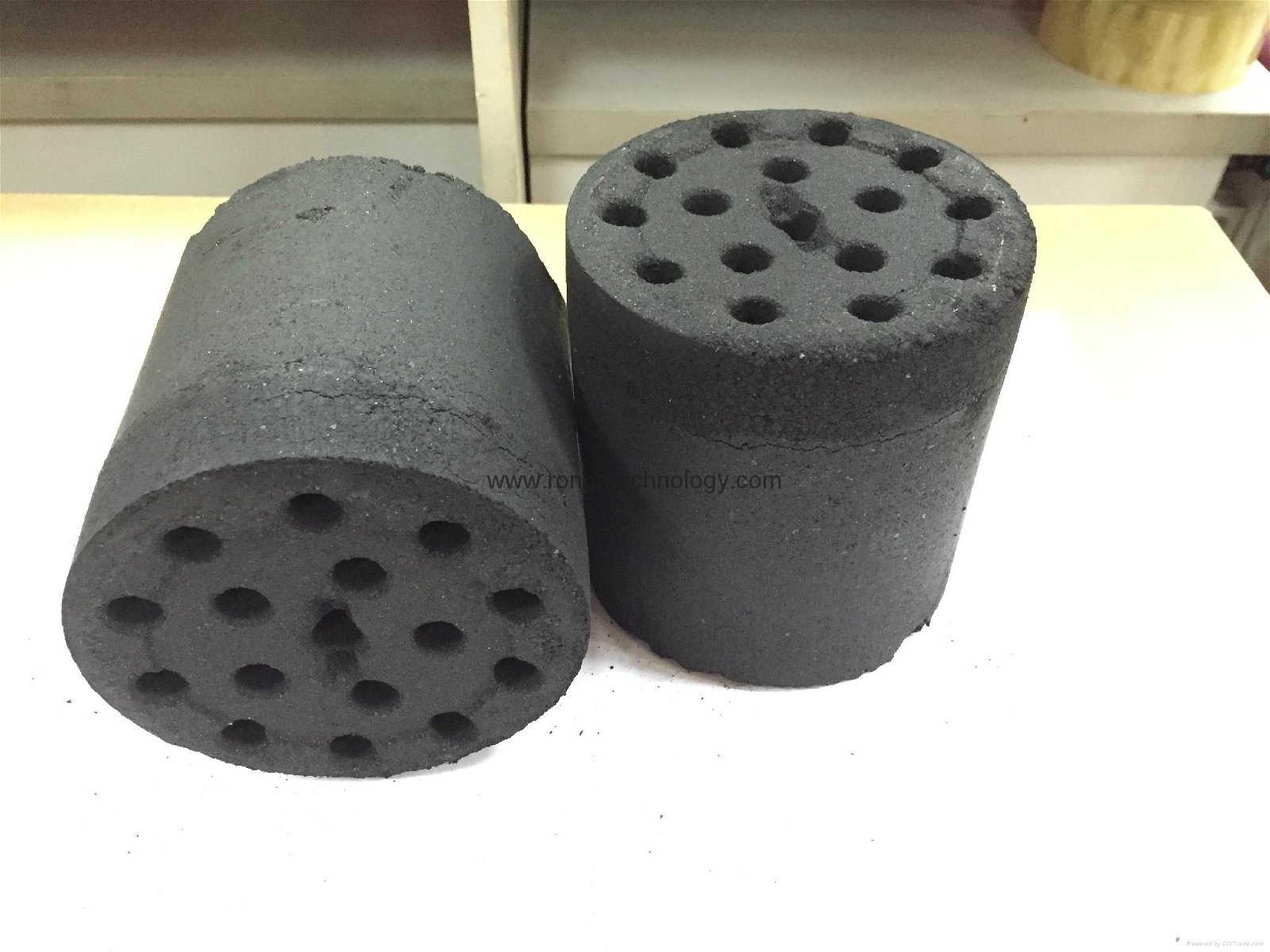 high efficiency ignition type honeycomb briquette