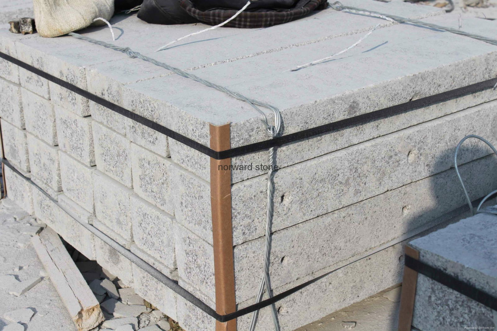 G341 light grey granite slabs curbstone wall stone 2