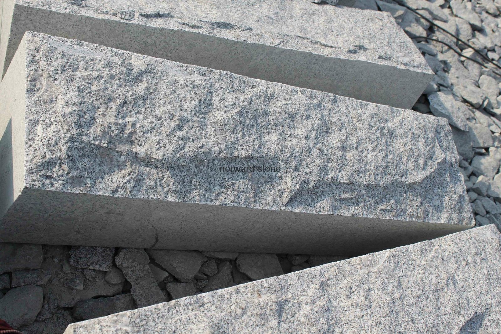 G341 light grey granite slabs curbstone wall stone