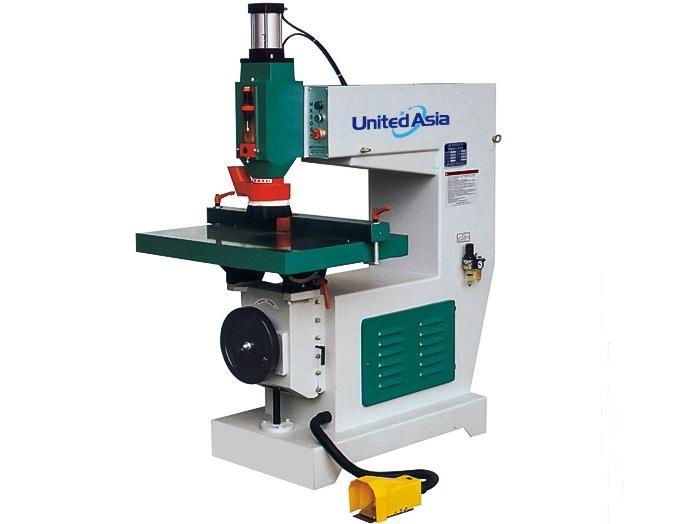 Milling machine