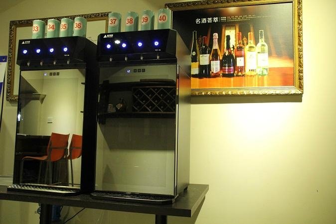 Commercial Wine Dispenser 4