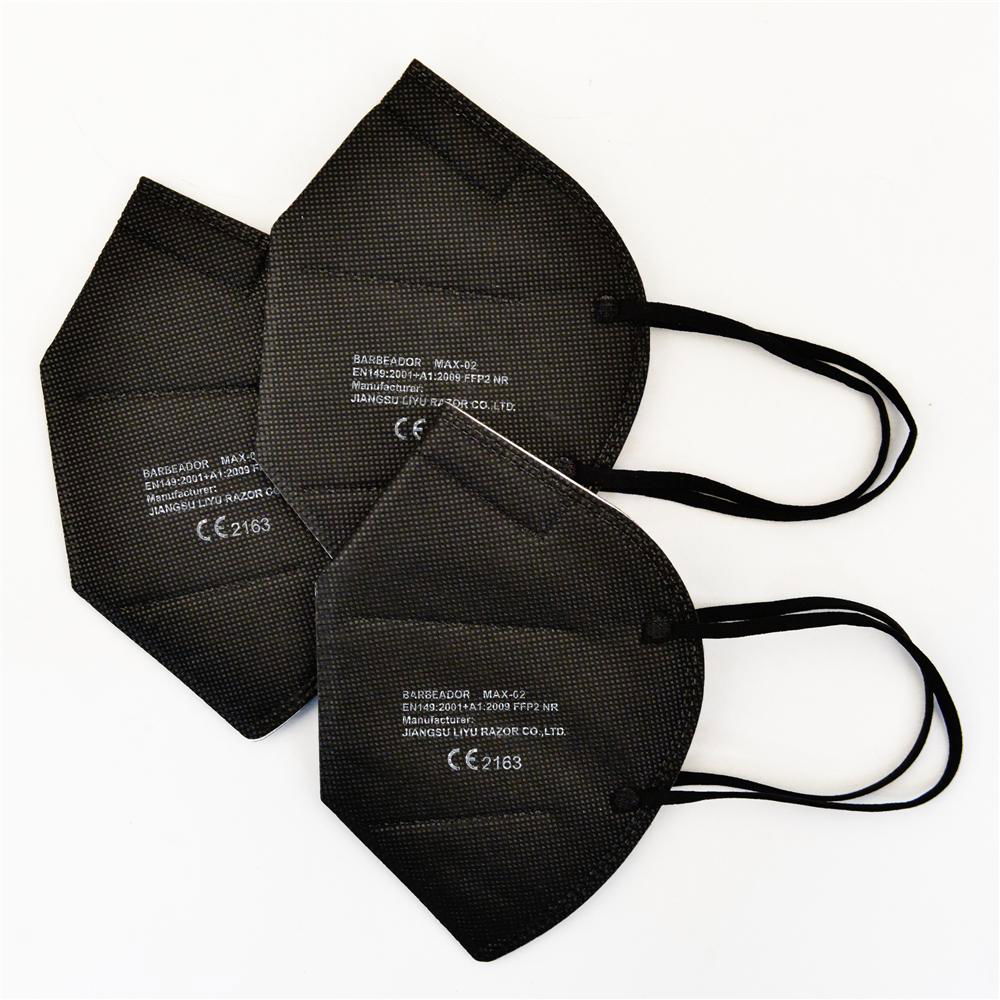 3D Protective FFP2 Masks with opp bag 4